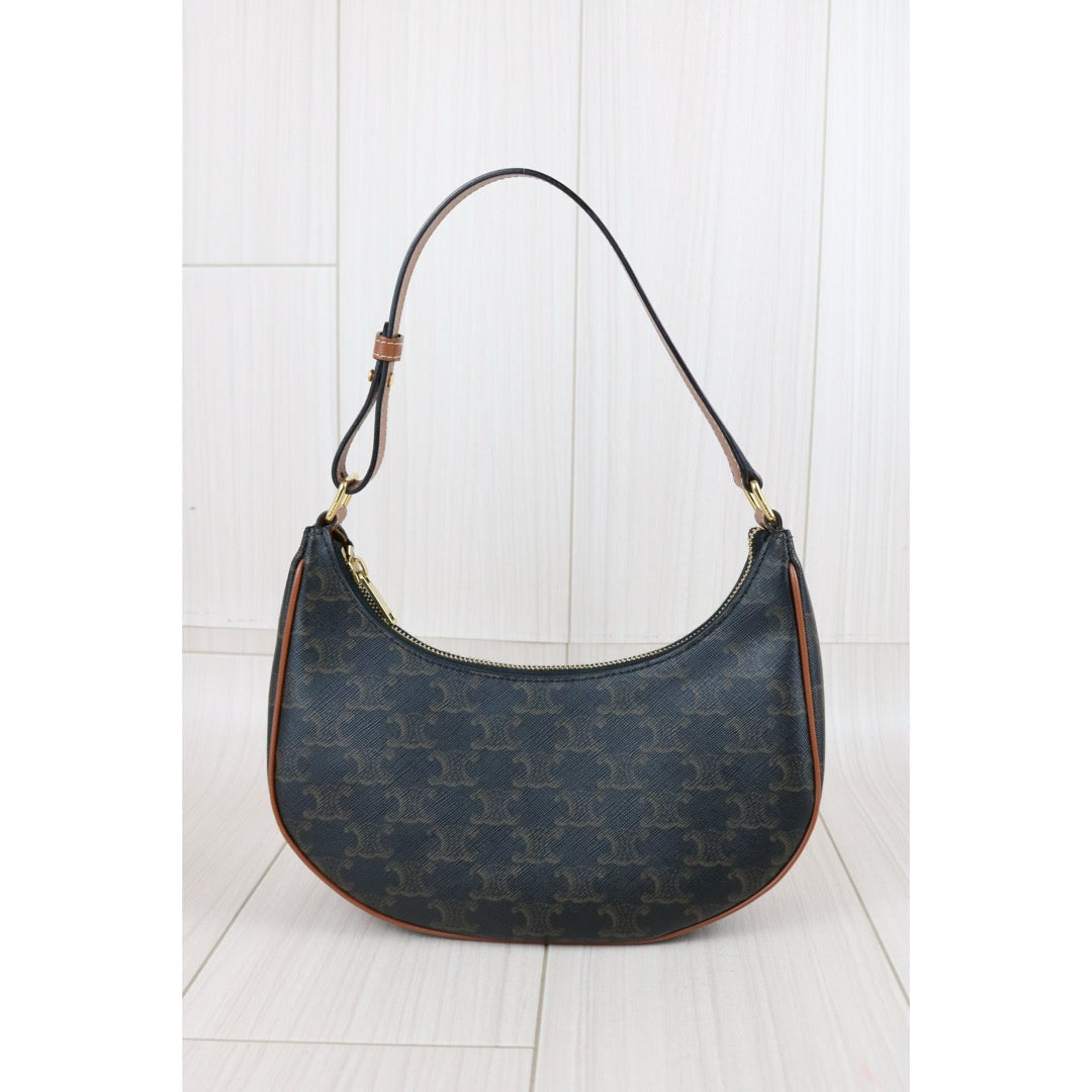 Include Entrupy Certificate of Authenticity｜Very Good ( Rank A)｜ CELINE AVA Macadam Triomphe Calf Leather Shoulder Bag ｜Z26102202