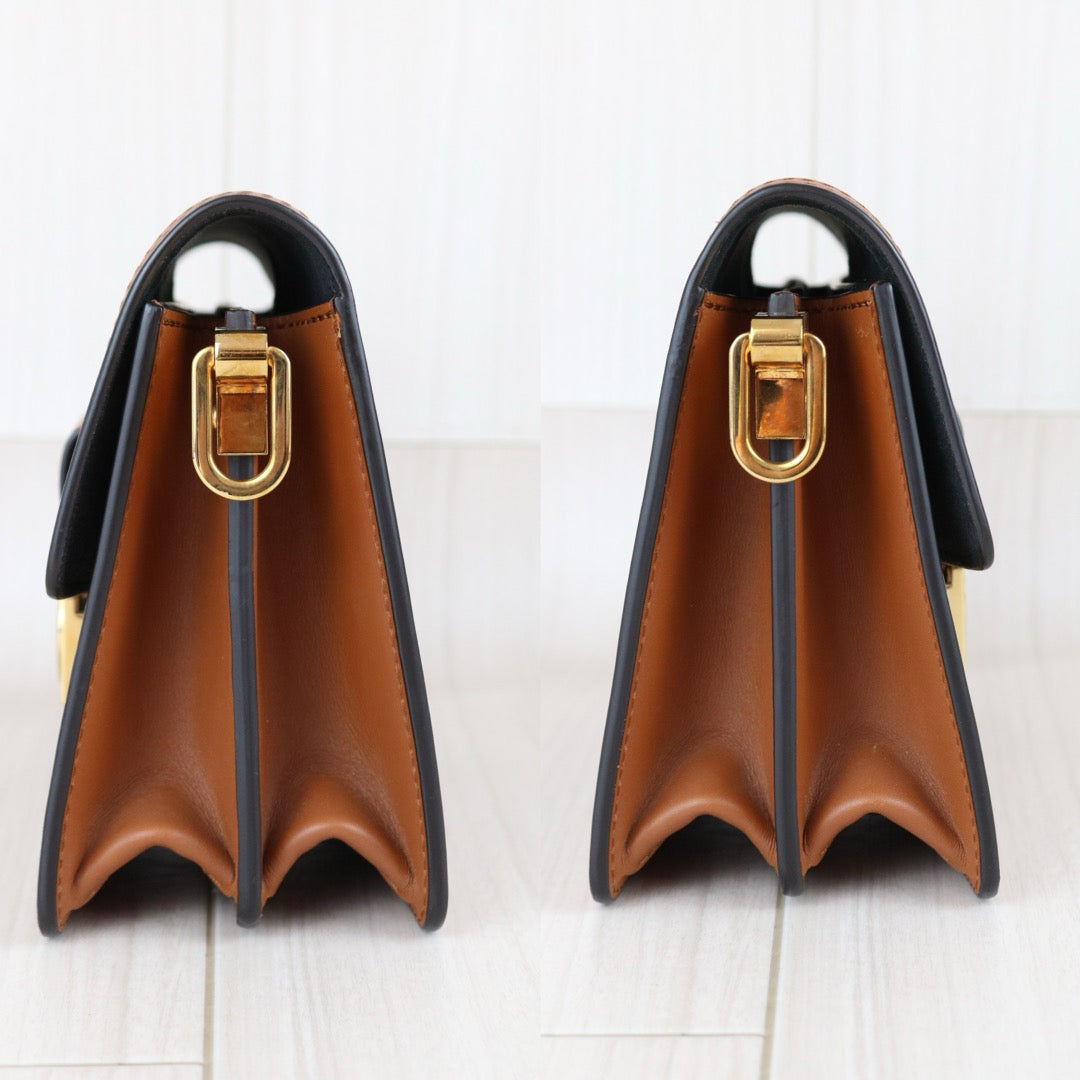 Include Entrupy Certificate of Authenticity｜Very Good ( Rank A) ｜Louis Vuitton Monogram Reverse Dauphine  WOC PM Shoulder Bag  IC Chips Model｜S26032904