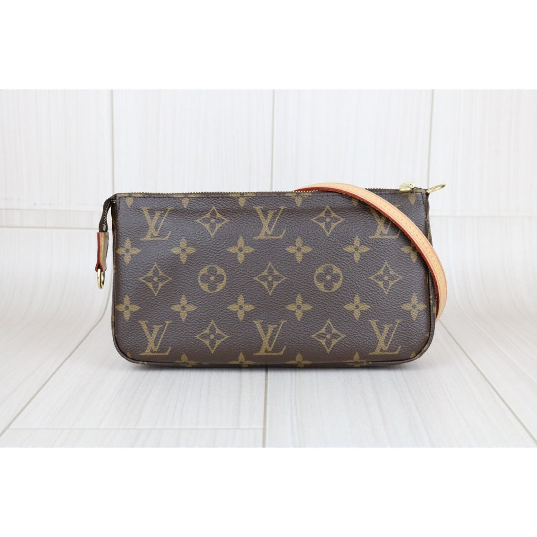 Very Good ( Rank A)｜LV Monogram Pochette Accessoires Current Model｜S25051505