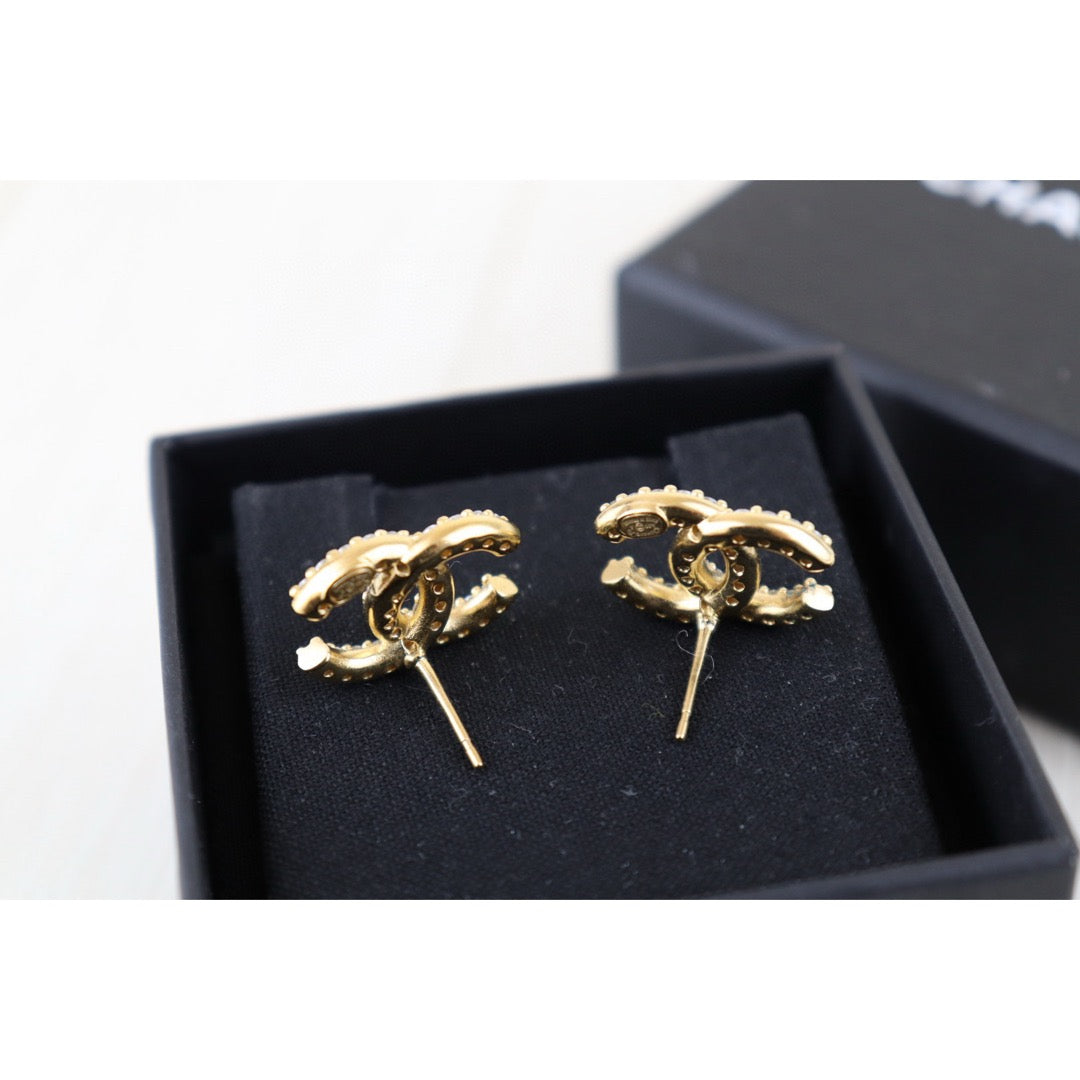 Very Good ( Rank A)｜CHANEL COCO Mark Diamond Vintage Earrings ｜H25011107