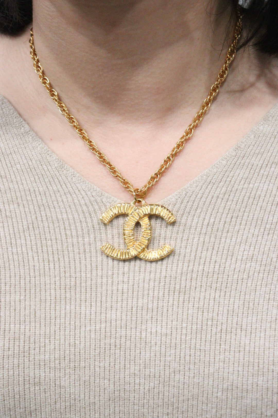 Rank A ｜  CHANEL Vintage Coco Mark Necklace Gold Made In 1993 Year｜23110213