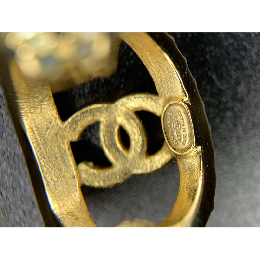 Include Authentic Detective Certificate of Authenticity｜Very Good ( Rank A) ｜CHANEL A22A COCO Mark Rhinestone Earrings Made In 2022Year｜V26030508