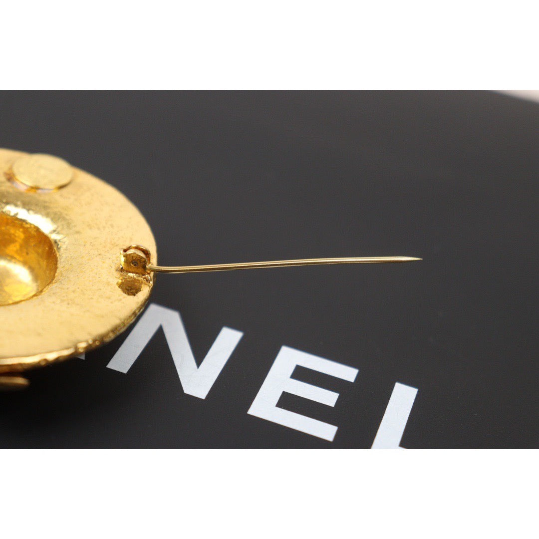 Very Good ( Rank A)｜ CHANEL Straw Hat Gold Brooch ｜Q24050946