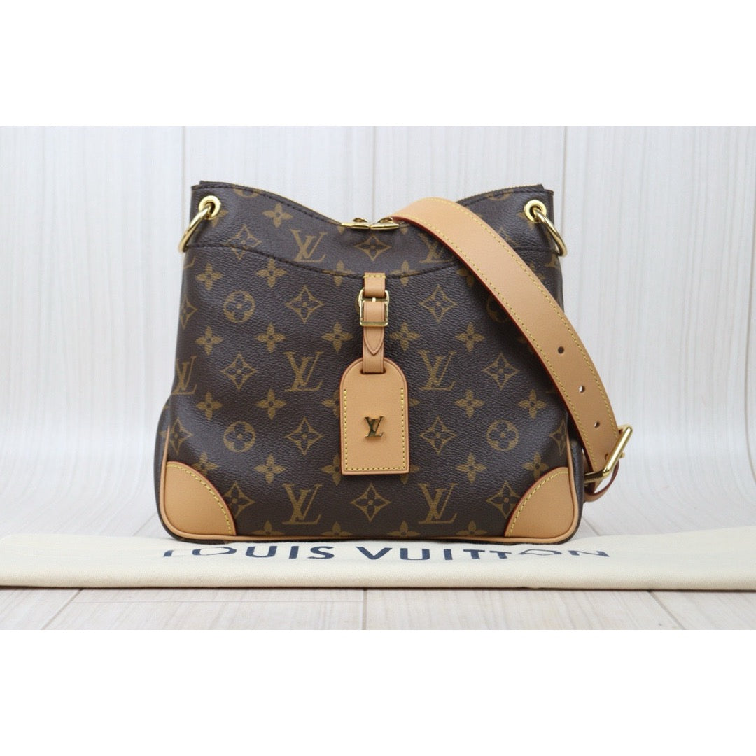 Very Good ( Rank A)｜ LV Monogram Odeon  Shoulder Bag ｜P24120206