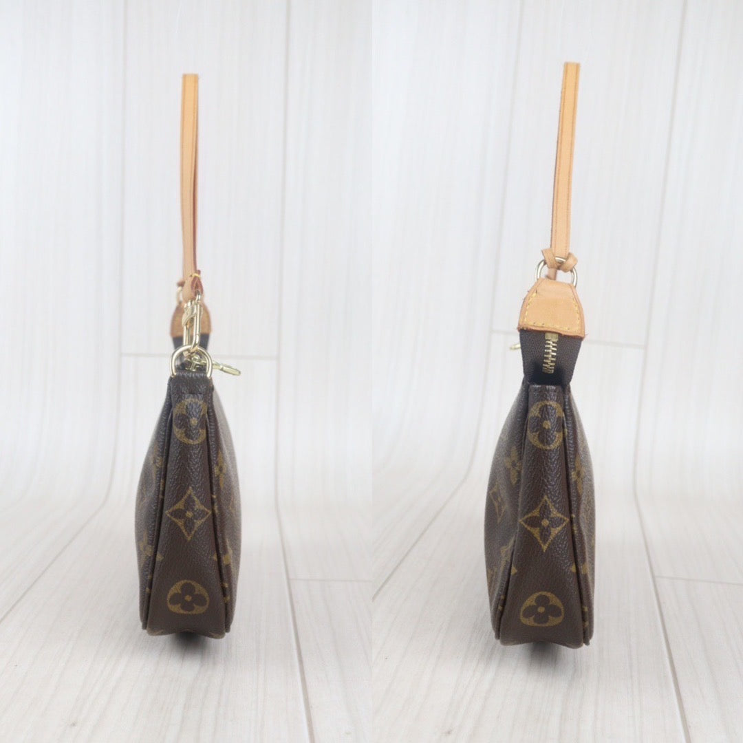 Rank A ｜ LV Monogram Pochette Accessoires ｜23082901