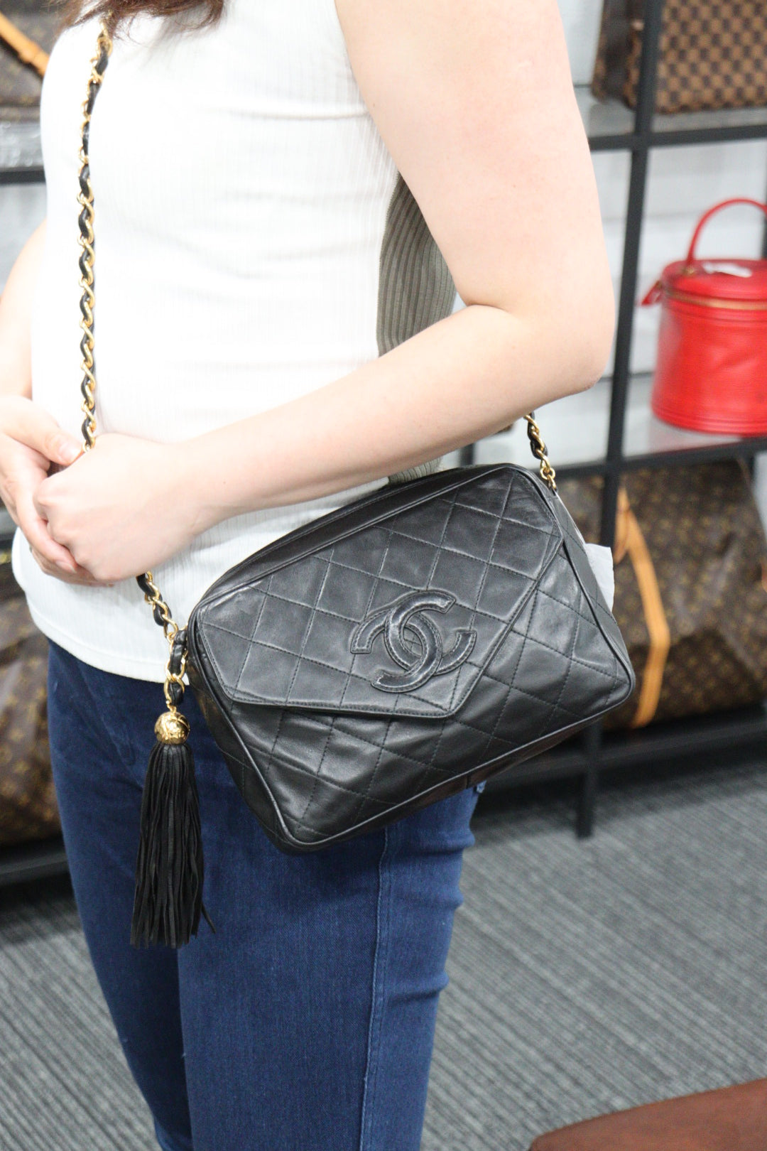 Rank AB ｜ CHANEL Matrasse Double Chain Camera Bag 23｜23050802