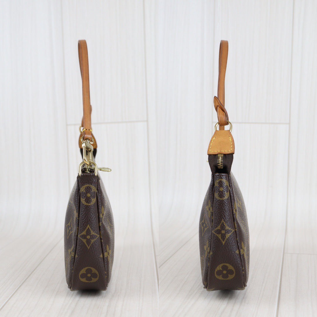 Rank AB ｜ LV Monogram Pochette Accessoires ｜23053001