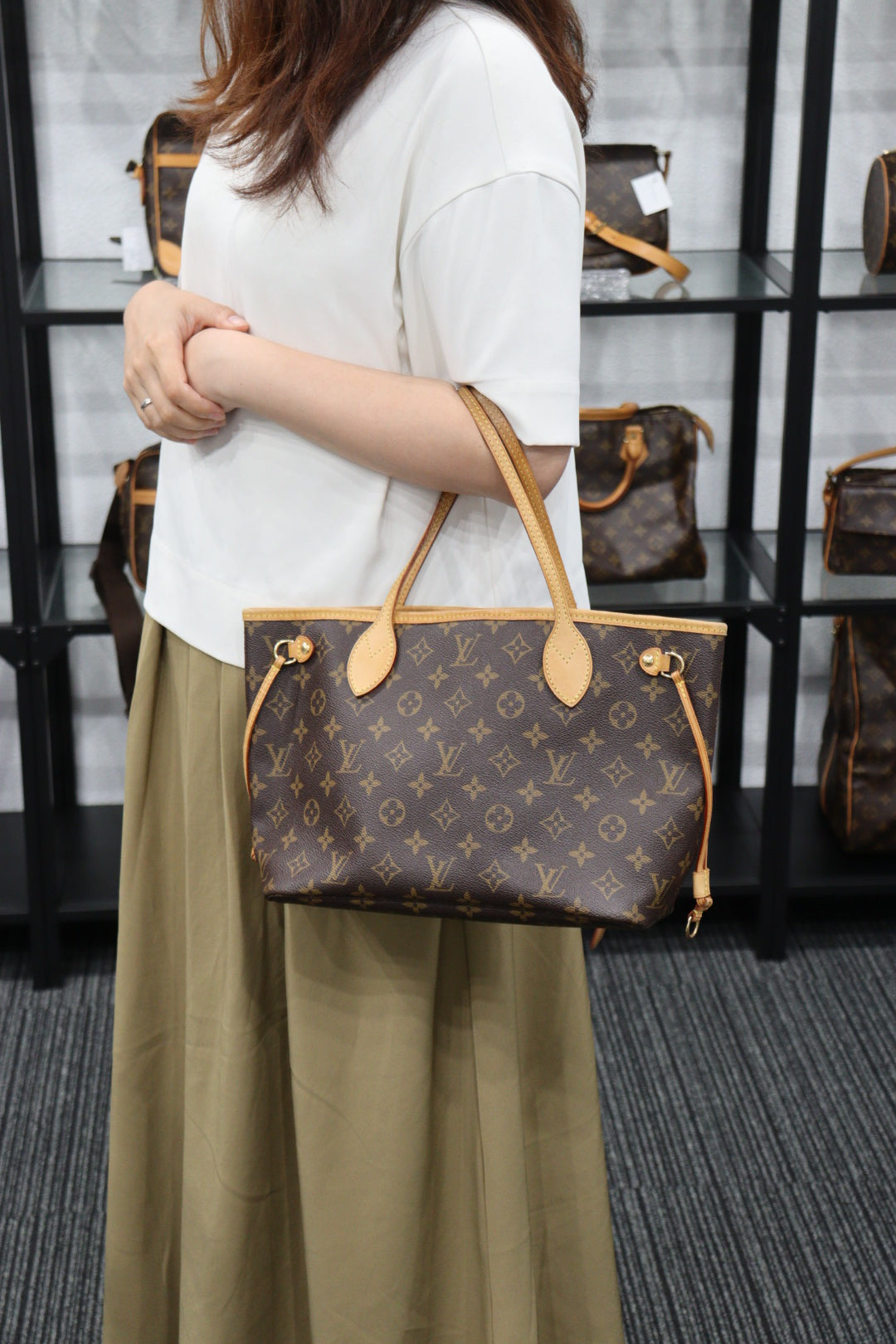 Rank AB ｜ LV Monogram Neverfull PM ｜23051905