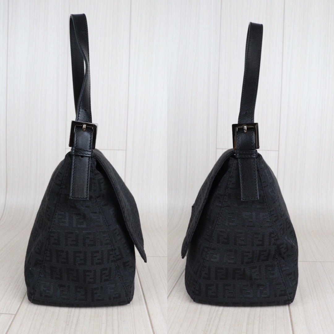 Rank A｜ FENDI Baguette Shoulder Bag Black ｜V23062957