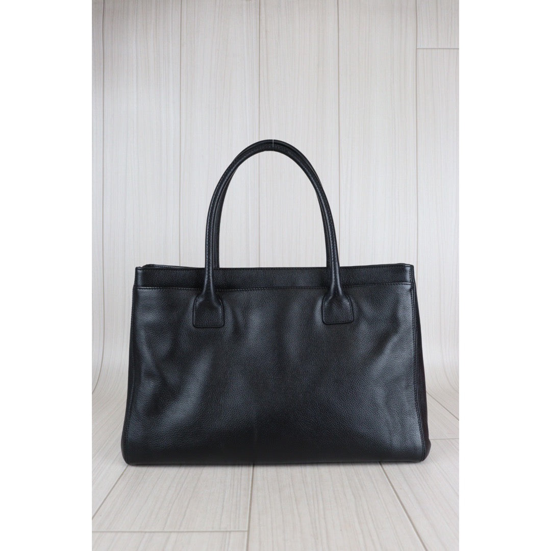 Rank A ｜ CHANEL Calf Leather 2.55 Tote Bag Shoulder Bag｜230062610