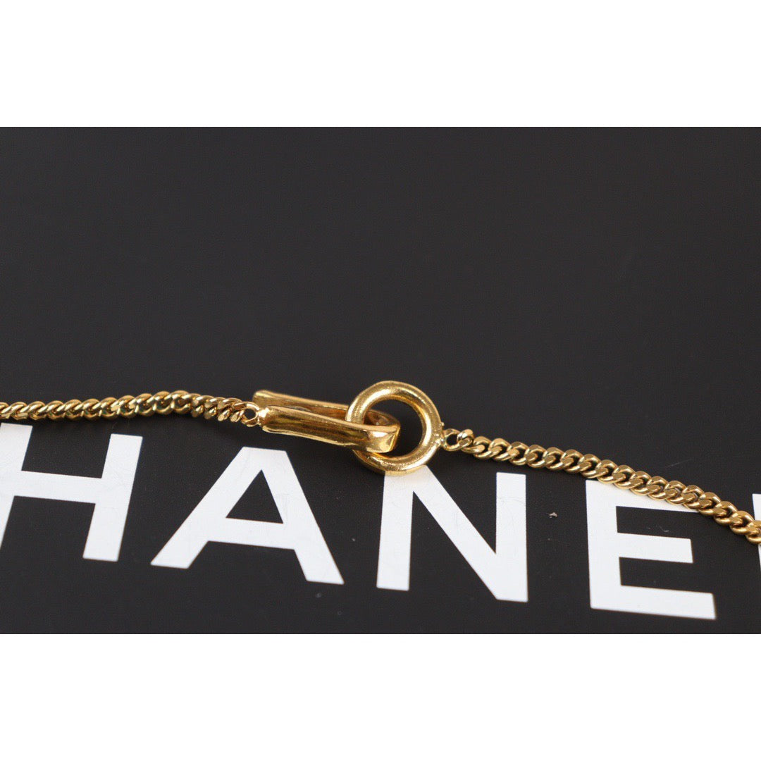 Rank A ｜ CHANEL Coco Pearl 18k Gold Plated Necklace｜23071909