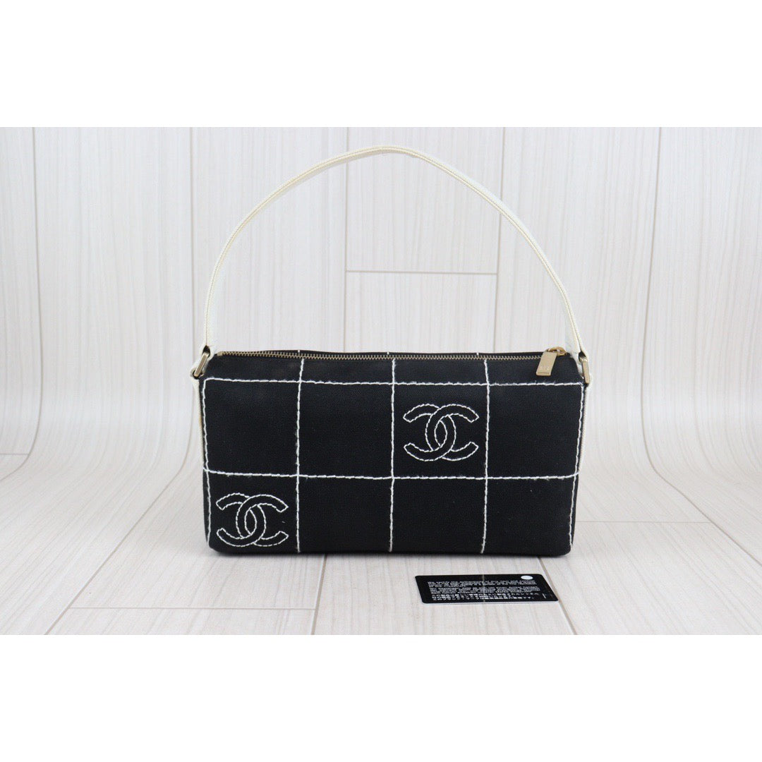 Rank AB ｜ CHANEL Campus HandBag ｜V23061009