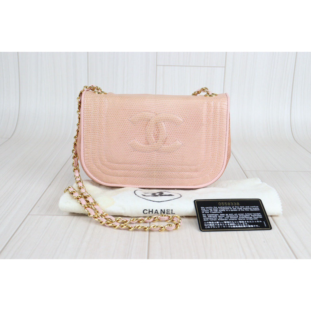 Rank AB ｜CHANEL VIntage Lizard Shoulder Bag Pink｜23052503