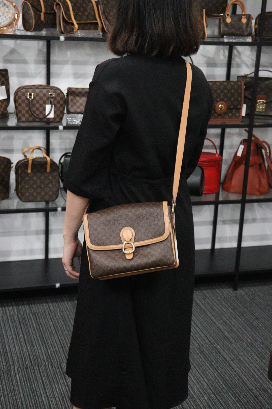 Rank AB｜ CELINE Macadam Shoulder Bag ｜V23062338