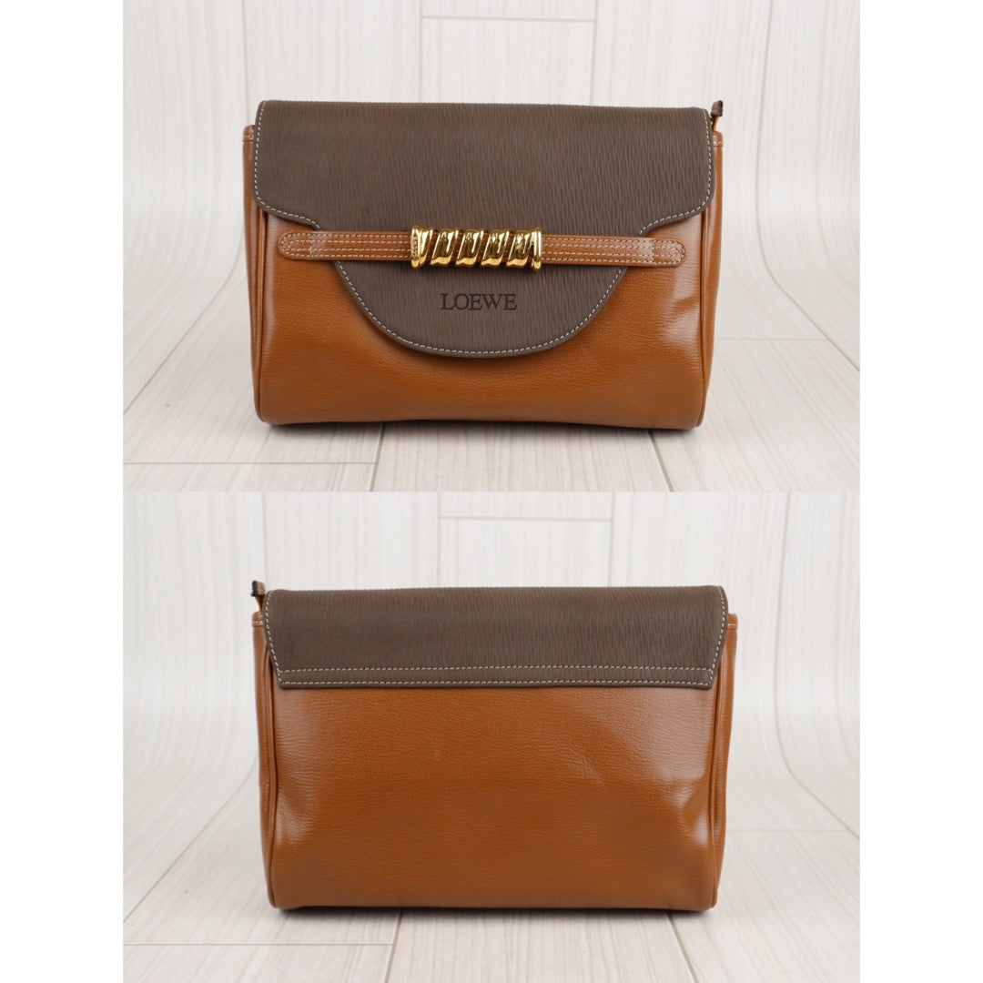 Rank A  ｜ Loewe Belasquez Twist Clutch Bag ｜V23062950