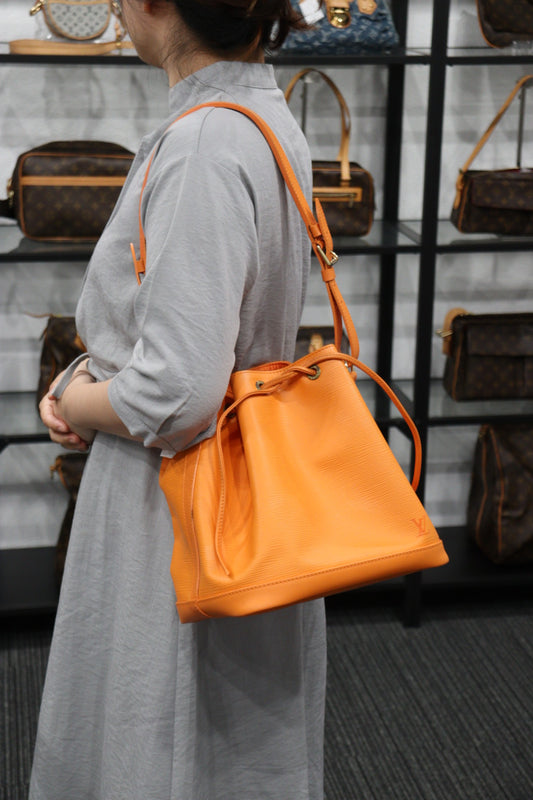 Rank SA ｜ LV Epi Shoulder Bag｜23022415