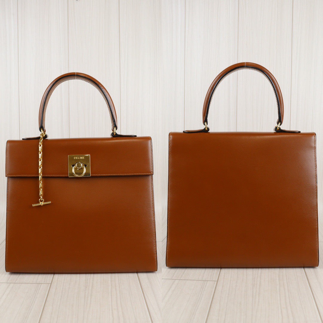 Rank A ｜ CELINE Calf Leather Handbag ｜V23062801