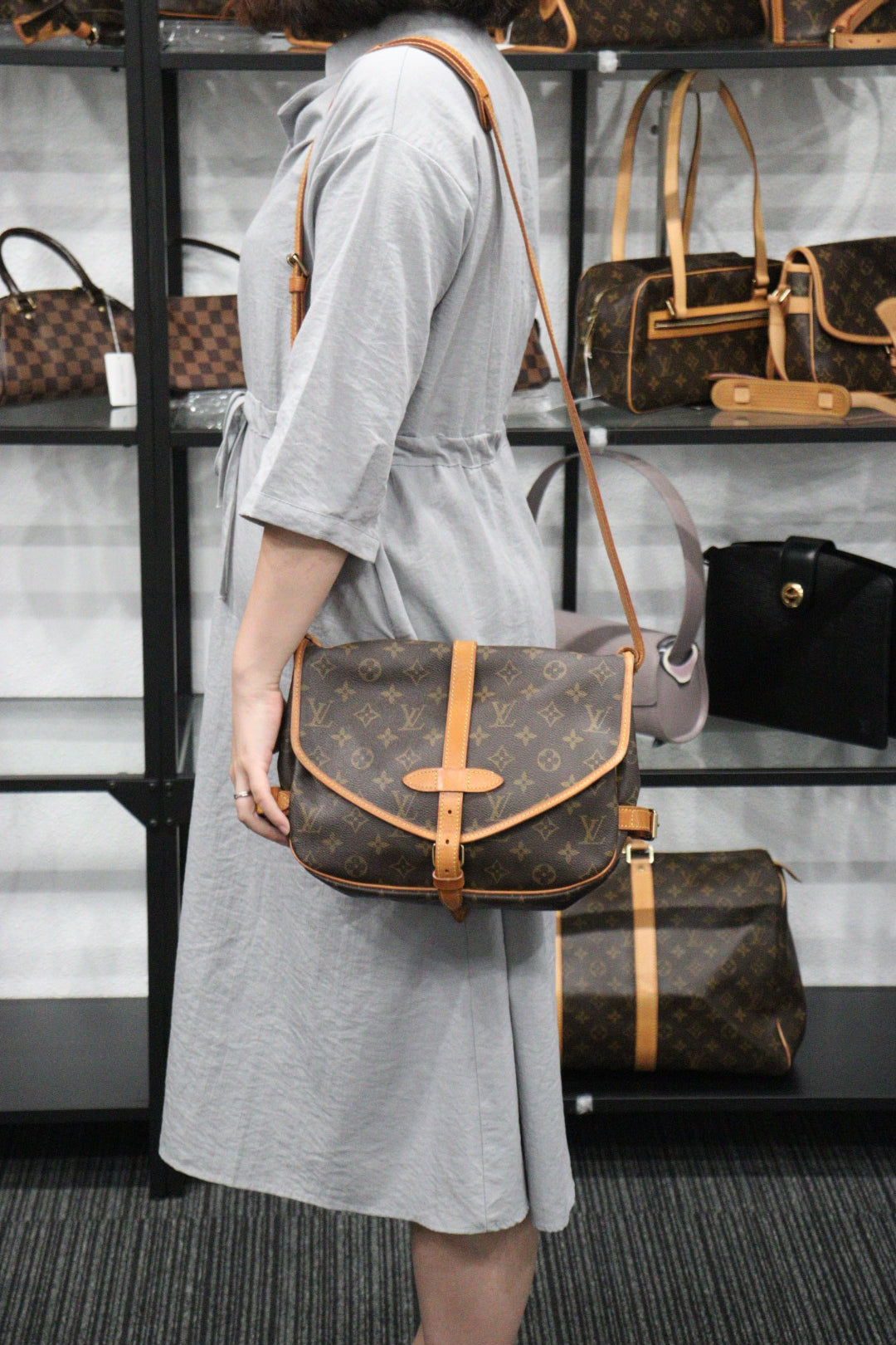 Rank AB ｜ LV Monogram Saumur MM Shoulder Bag｜23070412