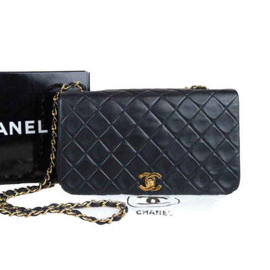 Rank AB ｜CHANEL Lambskin CF23 Shoulder Bag ｜23052017