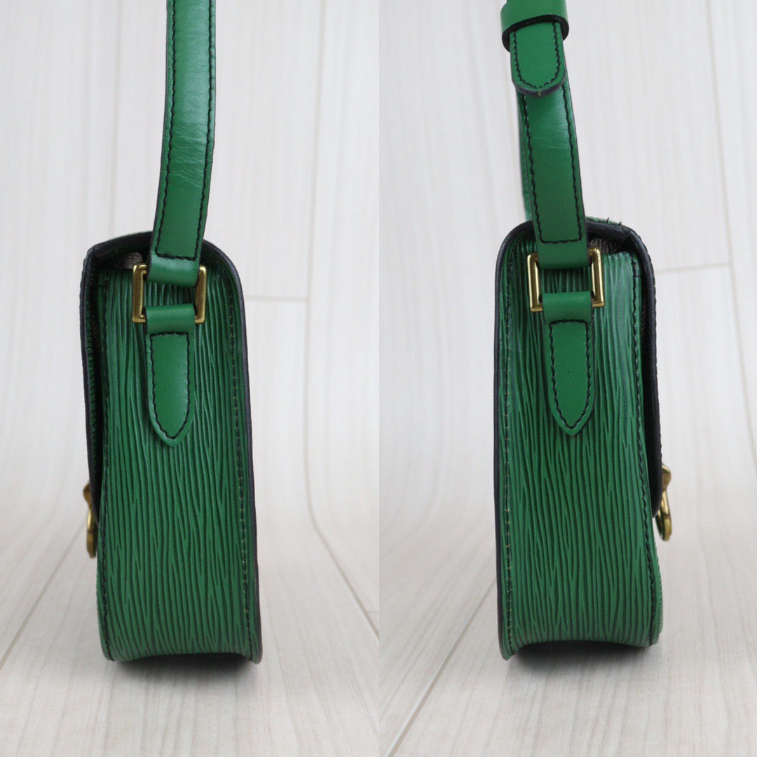 Rank A ｜ LV Epi Saint Cloud PM Shoulder Bag ｜23070407