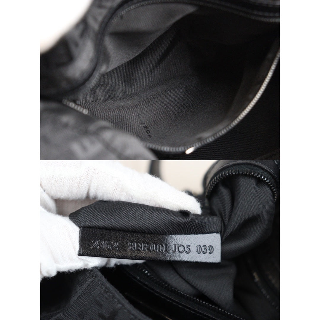 Rank A｜ FENDI Baguette Shoulder Bag Black ｜V23062957