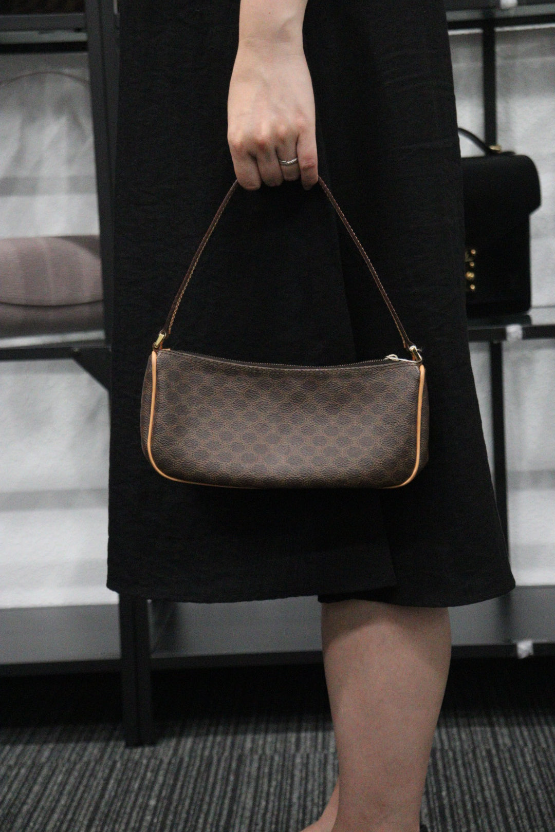 Rank A ｜ CELINE Macadam ShoulderBag ｜V23062927