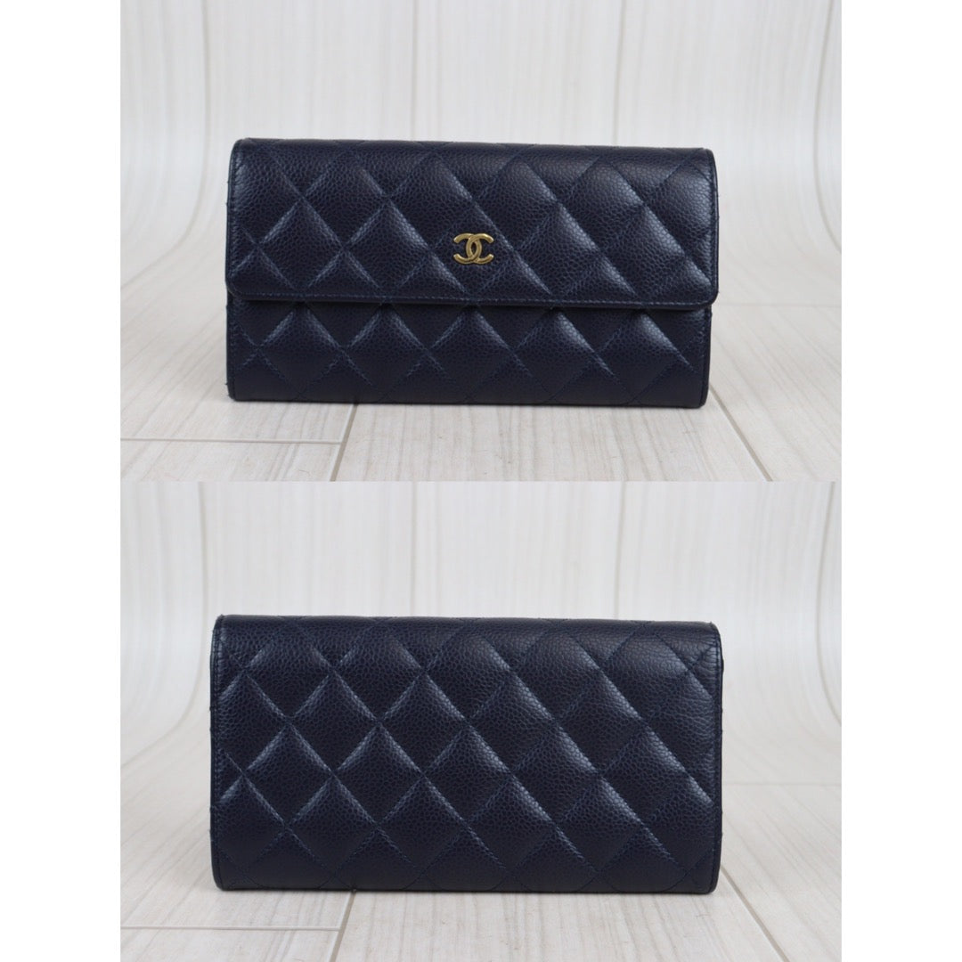 Rank A ｜Chanel Caviar Skin Navy Wallet｜V23061012