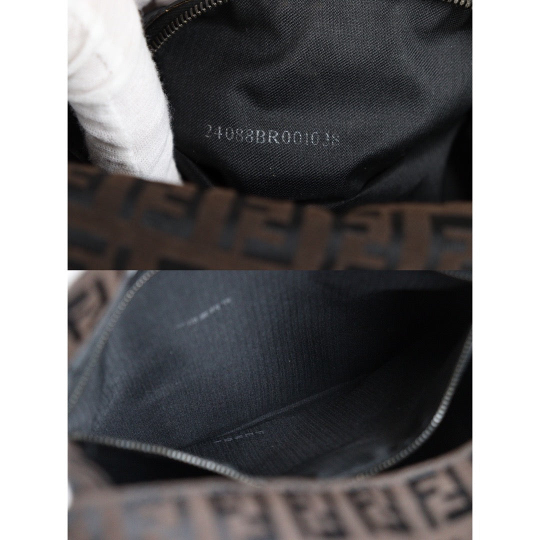 Rank A｜ FENDI Mamma Baguette Shoulder Bag ｜23051207