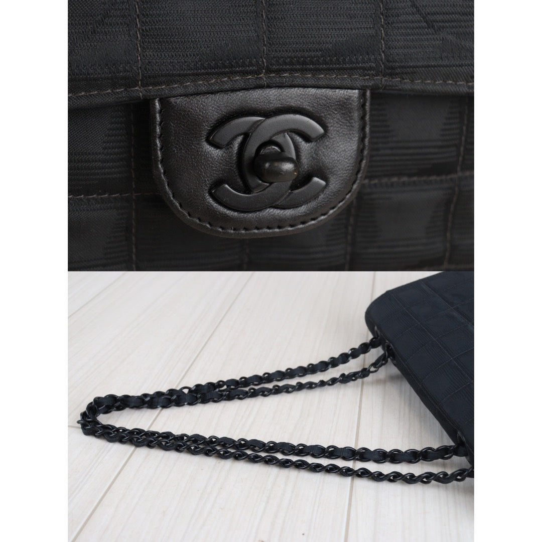 Rank AB ｜ CHANEL New Travel Line Chain Shoulder Bag Nylon Leather Black ｜V23061008