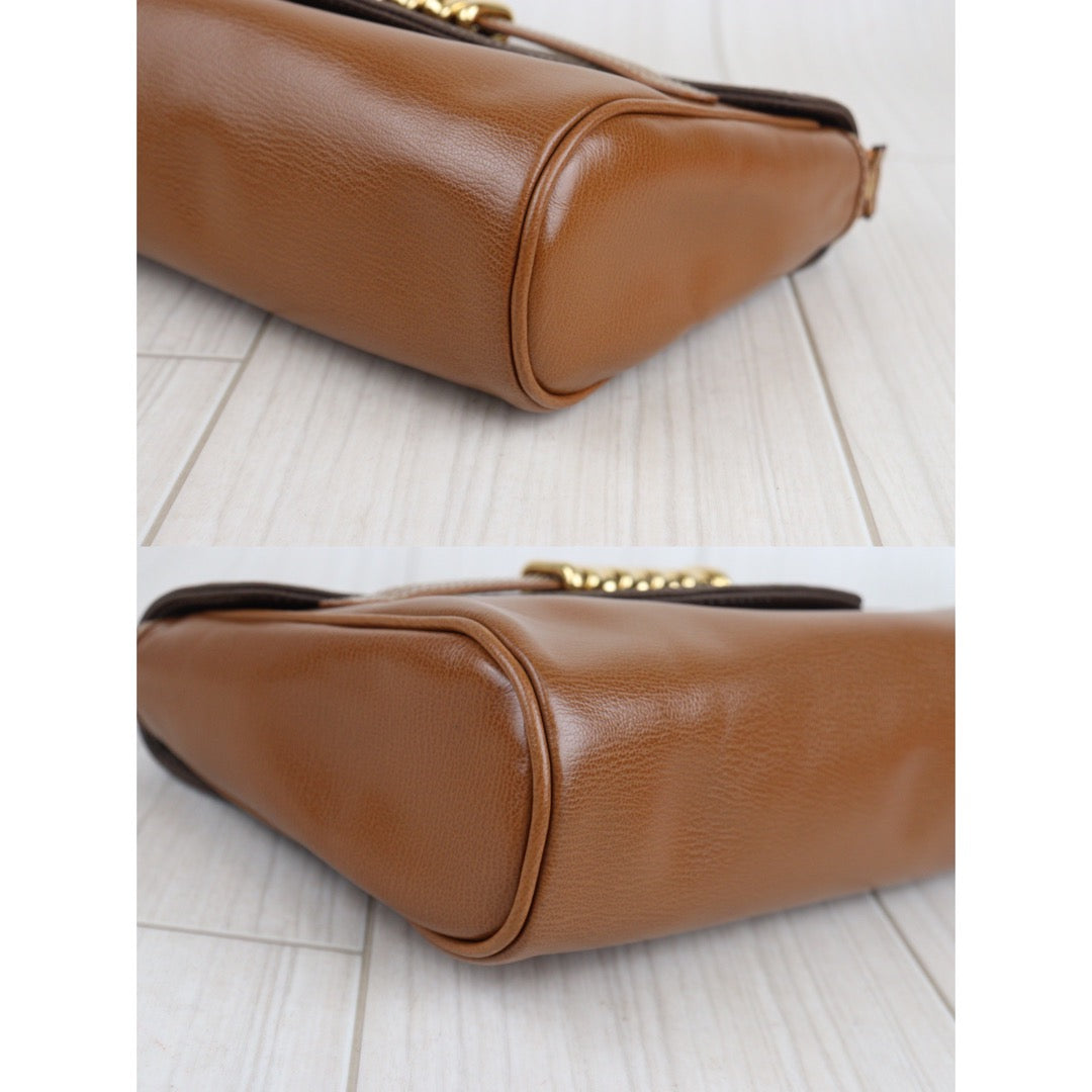 Rank A  ｜ Loewe Belasquez Twist Clutch Bag ｜V23062950