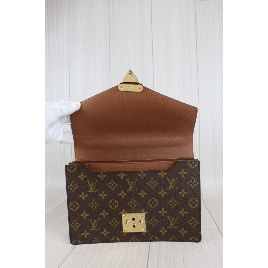 Rank AB ｜ LV Monogram Concorde Handbag ｜23061208