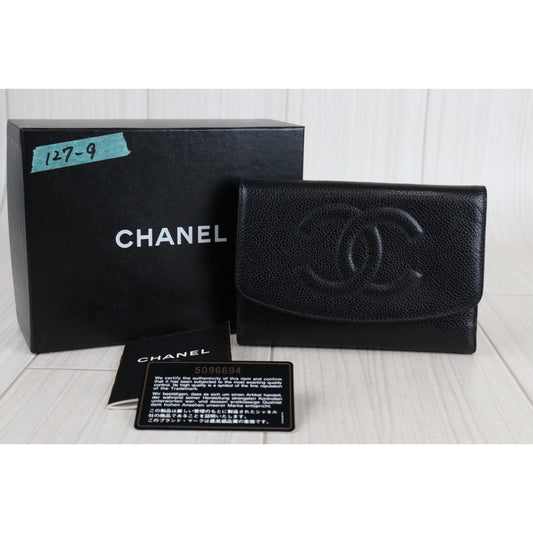 Rank A ｜Chanel Caviar Skin Black Wallet｜V23062617