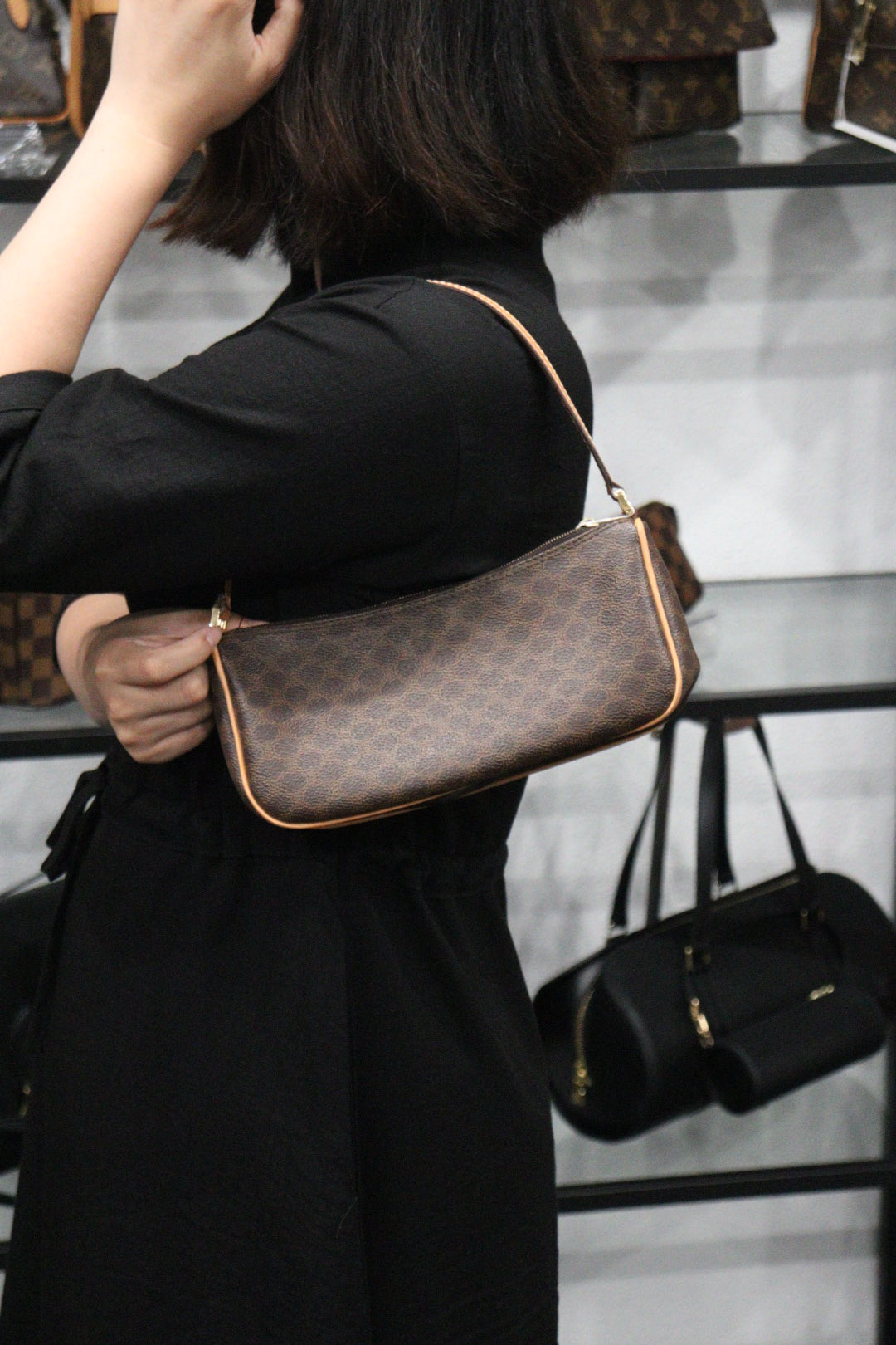 Rank A ｜ CELINE Macadam ShoulderBag ｜V23062927