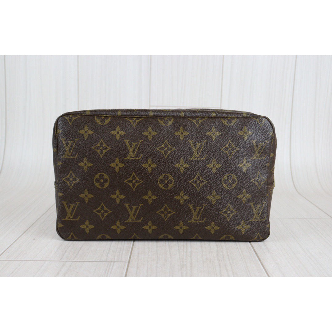 Louis vuitton best sale monogram makeup bag