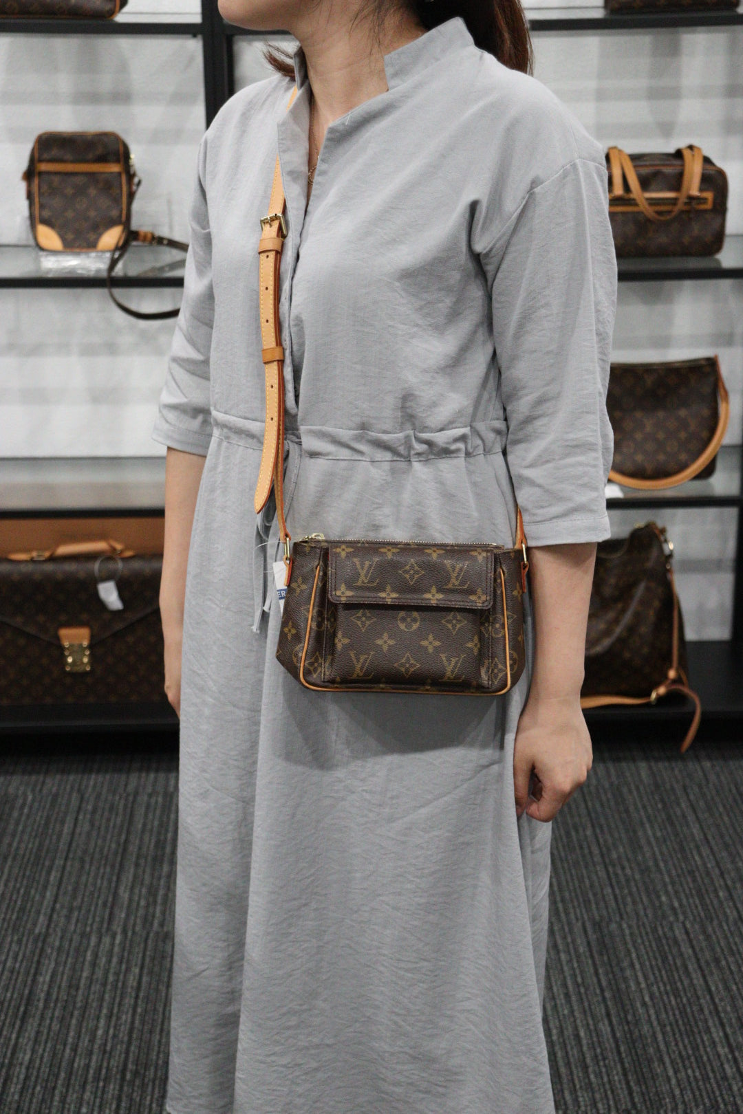 Rank AB ｜ LV Monogram Viva cite PM Shoulder Bag ｜23090402