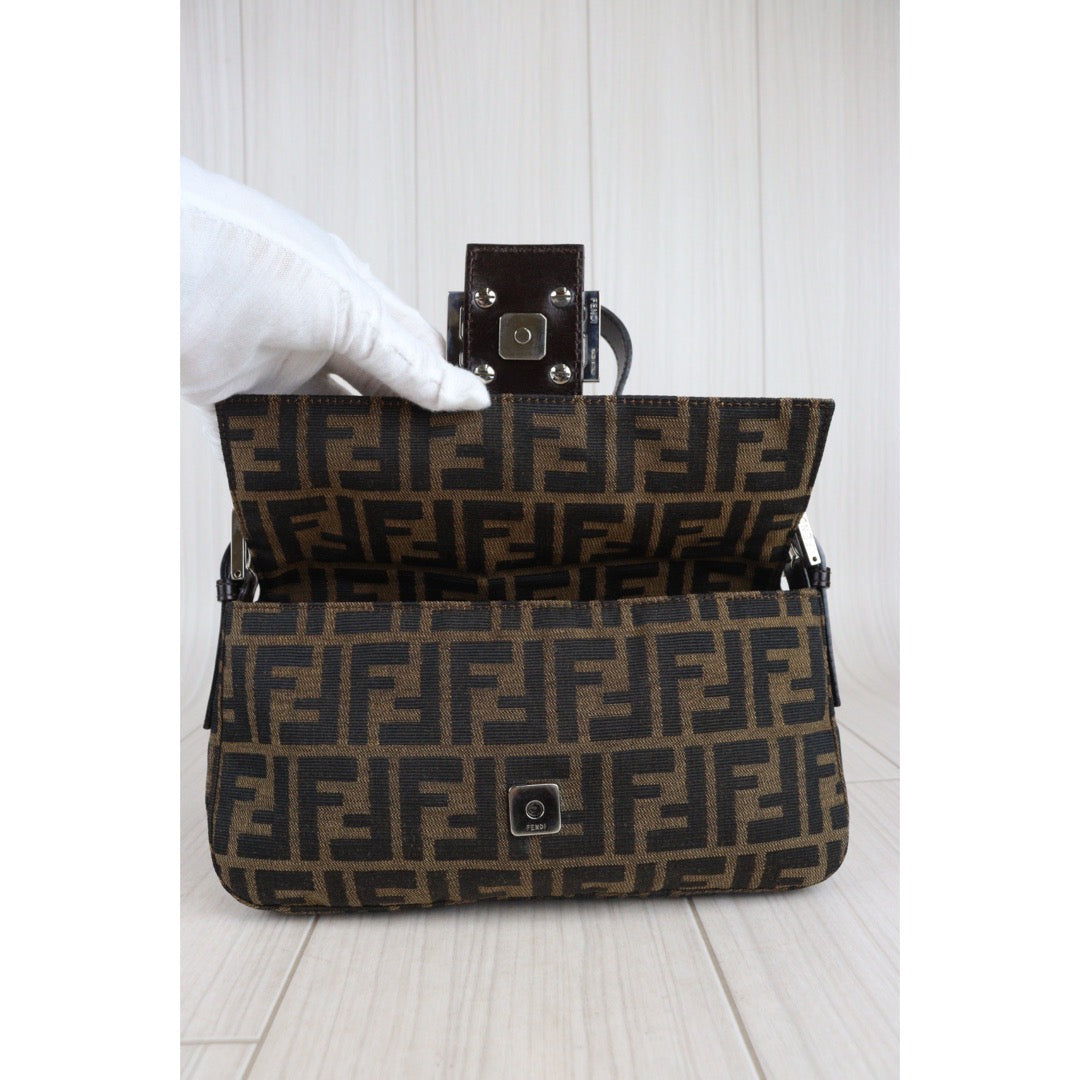 Rank A ｜ FENDI Zucca Mamma Baguette Shoulder Bag ｜23072509