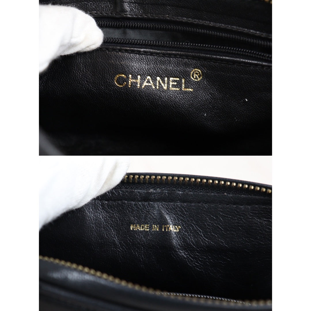 Rank AB ｜ CHANEL Matrasse Lamb leather Shoulder Bag ｜V23061014