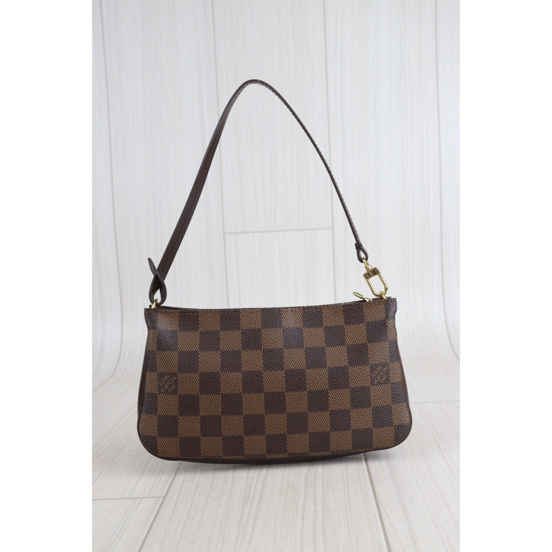 Rank AB ｜ LV Damier Pochette Accessoires ｜23070707