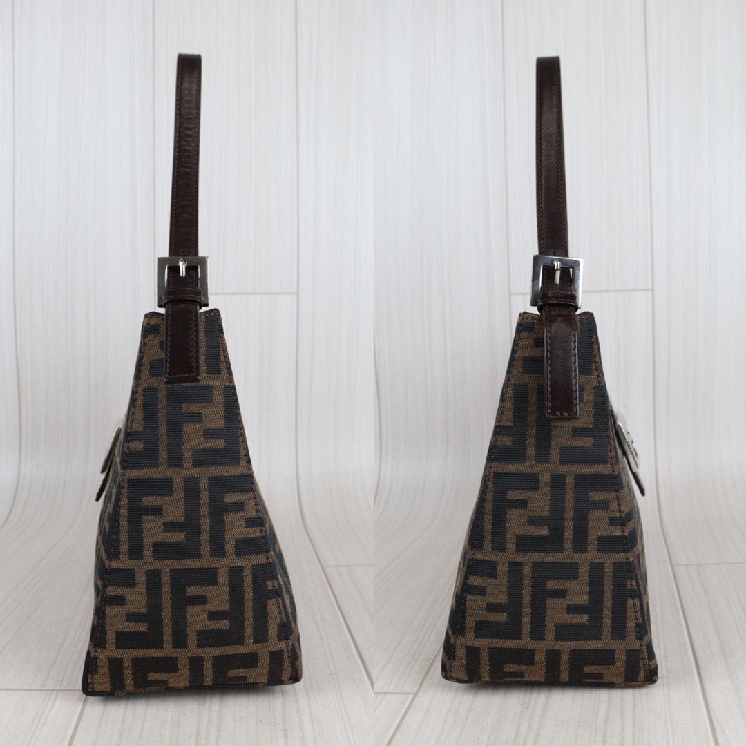 Rank A｜ FENDI Zucca Shoulder Bag ｜23061506