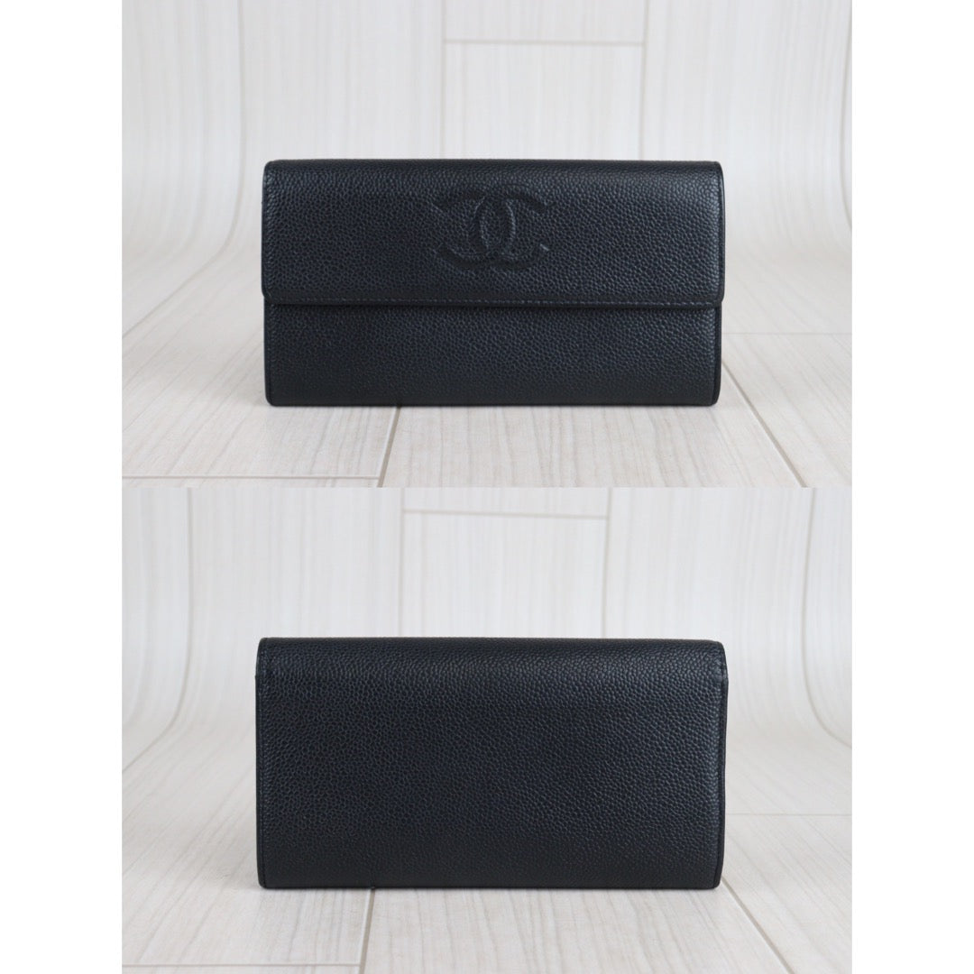 Rank AB ｜Chanel Caviar Skin Black Wallet｜V23072724