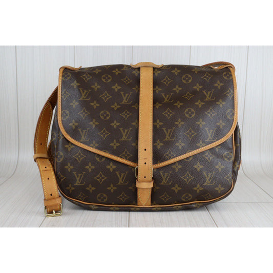 Rank AB｜ LV Monogram Saumur GM Shoulder Bag｜23071201