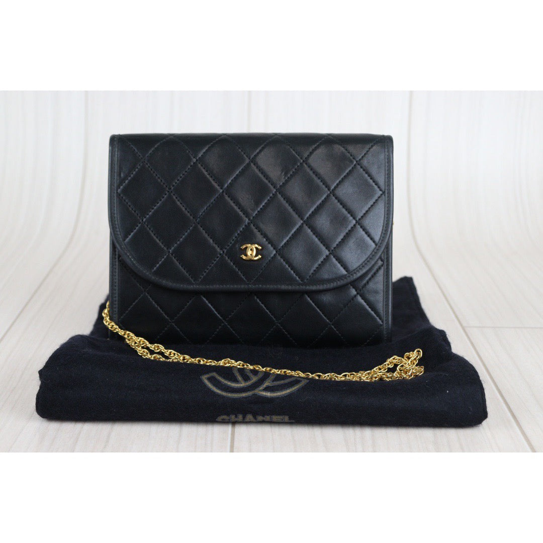 Rank A ｜ CHANEL Mini Coco Mark Matrasse Lambskin Chain Shoulder Bag ｜V23053002