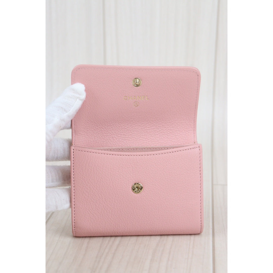 Rank A ｜Chanel Calf Leather Card Holder Pink｜V23062616