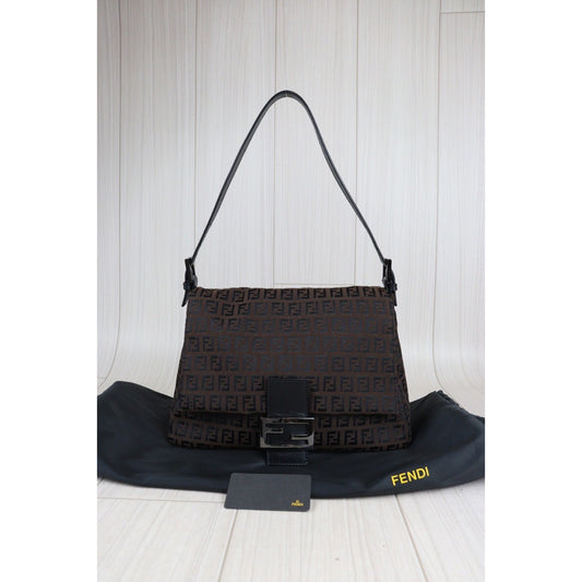 Rank A｜ FENDI Mamma Baguette Shoulder Bag ｜23051207