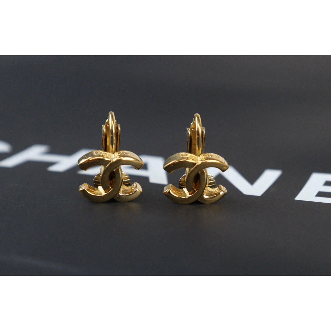 Rank A ｜CHANEL COCO Earrings 18k Gold Plated ｜V23072716