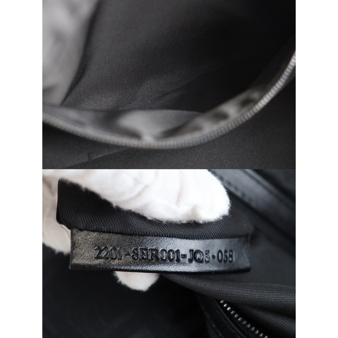 Rank A｜ FENDI Baguette Shoulder Bag Black ｜V23062332