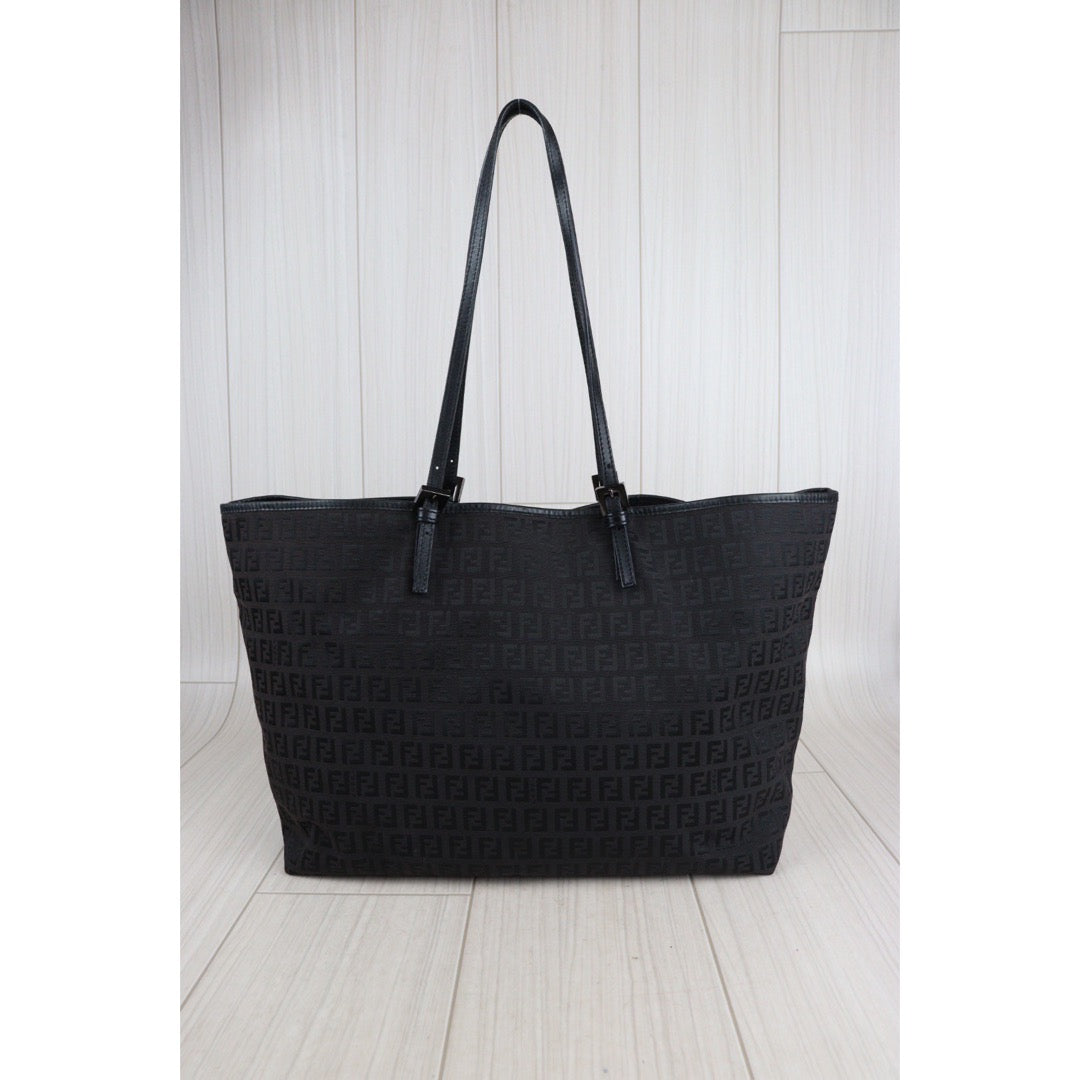 Rank AB｜ FENDI Zucca Tote Bag ｜23061815