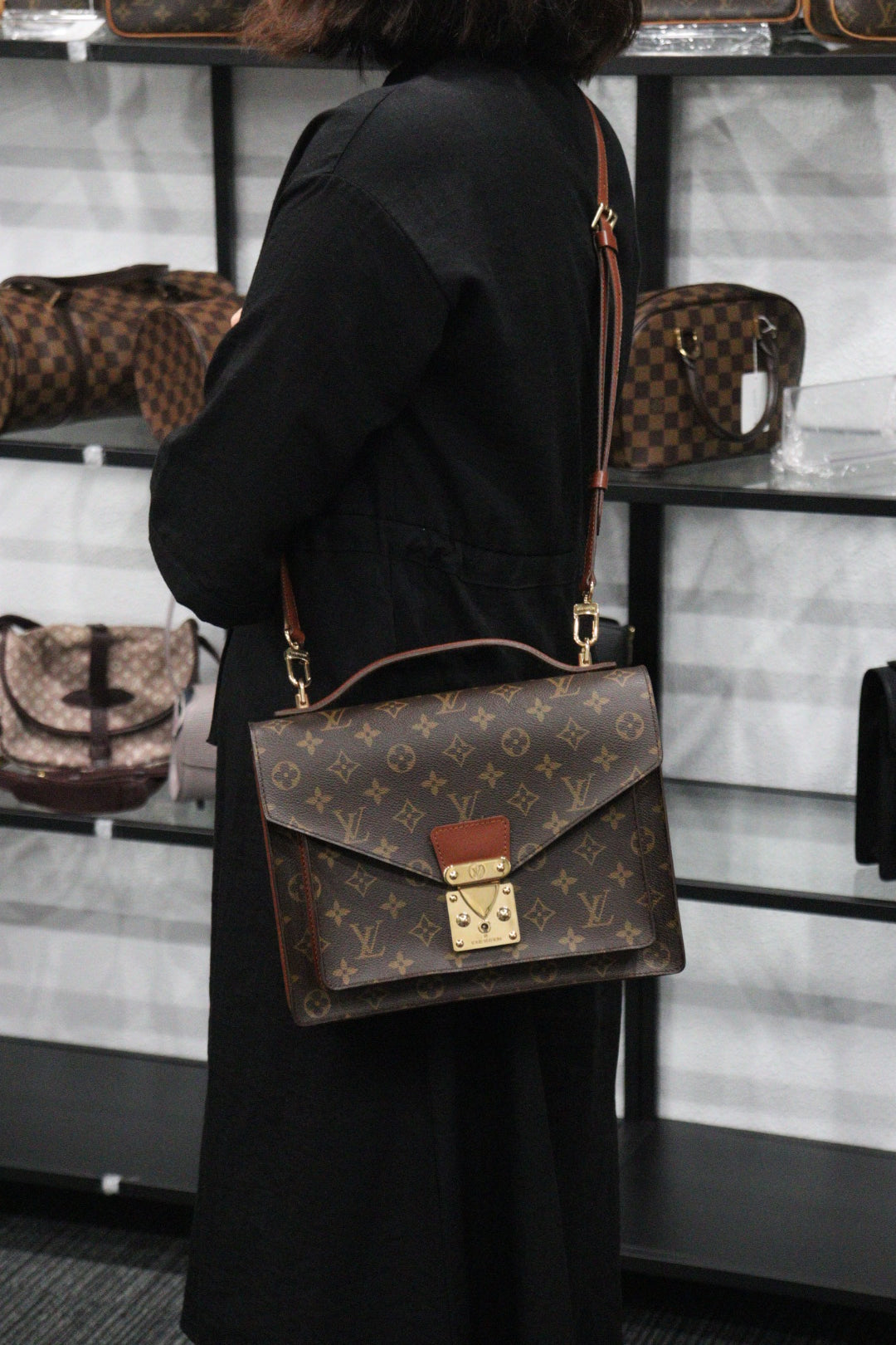 Rank A ｜ LV Monogram Monceau28 Shoulder Bag ｜23062946