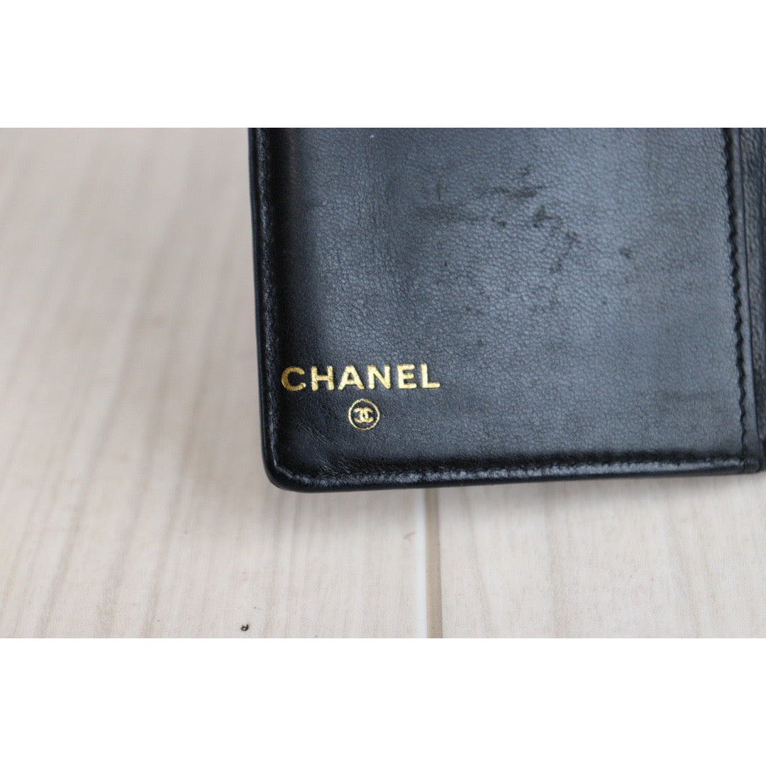 Brand new Chanel card holder