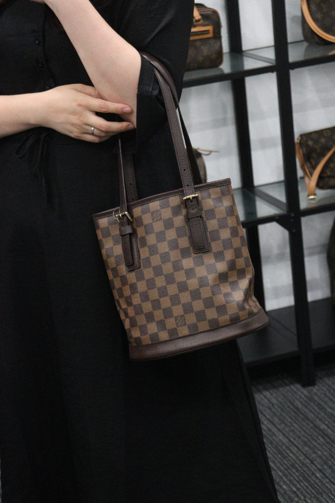 Rank AB ｜ LV Damier  Petit Bucket PM Tote Bag｜23060115